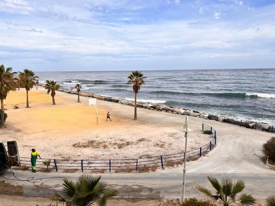 Benalmadena Costa Malaga Apartamento Muy Acogedor Con Vistas Al Mar Terraza Gigante Para Verano E Invierno Parking Екстериор снимка