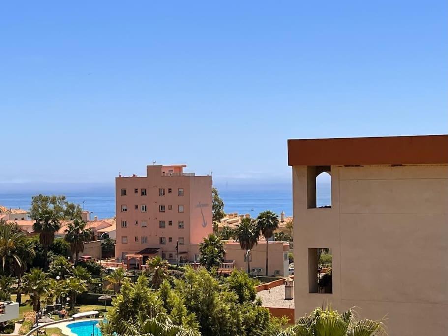 Benalmadena Costa Malaga Apartamento Muy Acogedor Con Vistas Al Mar Terraza Gigante Para Verano E Invierno Parking Екстериор снимка