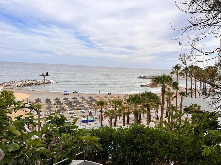 Benalmadena Costa Malaga Apartamento Muy Acogedor Con Vistas Al Mar Terraza Gigante Para Verano E Invierno Parking Екстериор снимка